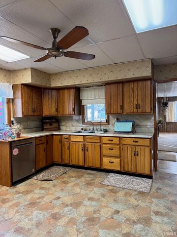 654 High Street, Wabash, IN 46992