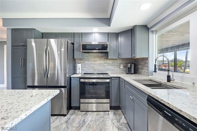 13413 Mini WAY, Fort Myers, FL 33905