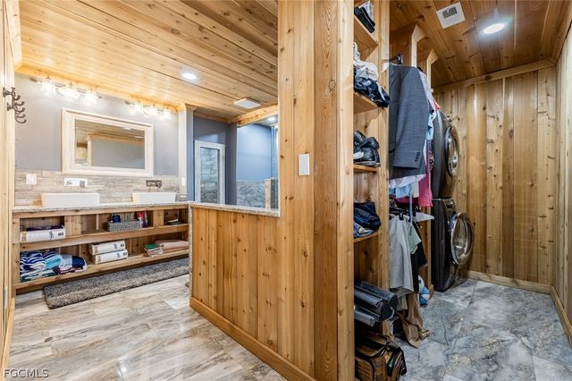 13413 Mini WAY, Fort Myers, FL 33905