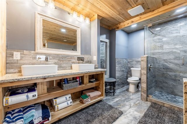 13413 Mini WAY, Fort Myers, FL 33905