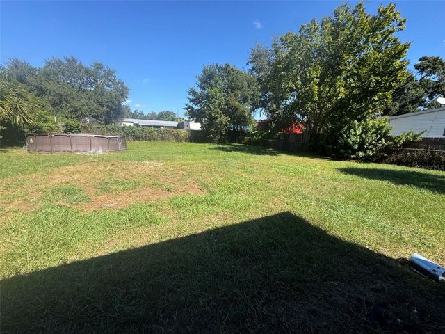 5013 MARC DRIVE, Tampa, FL 33619