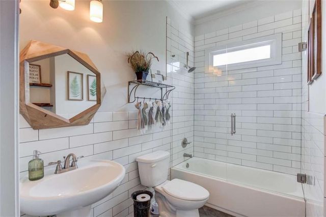 7369 Lazy Hammock Way, Flowery Branch, GA 30542