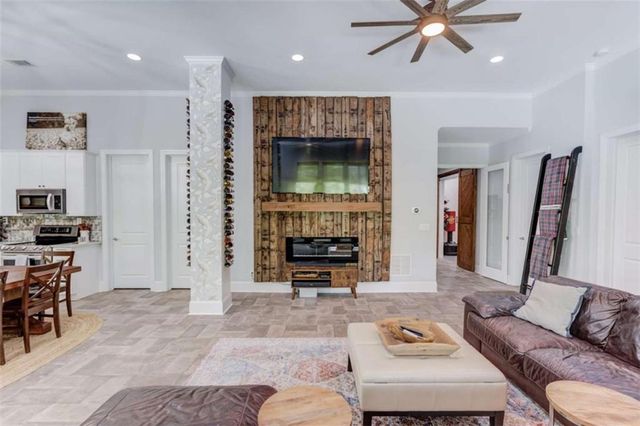 7369 Lazy Hammock Way, Flowery Branch, GA 30542