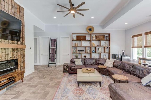 7369 Lazy Hammock Way, Flowery Branch, GA 30542