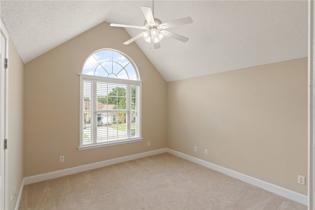 102 Herons Nest Circle, Kingsland, GA 31548