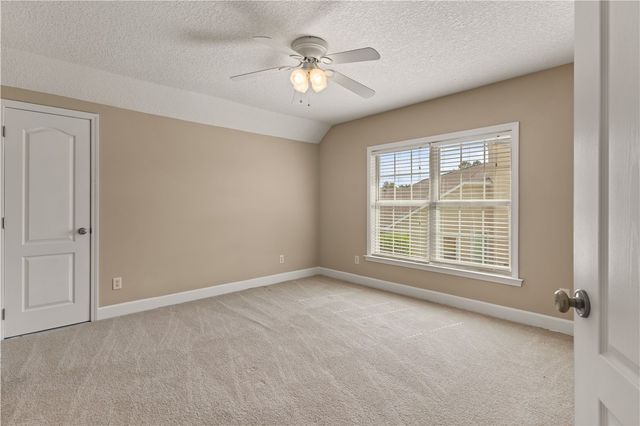 102 Herons Nest Circle, Kingsland, GA 31548