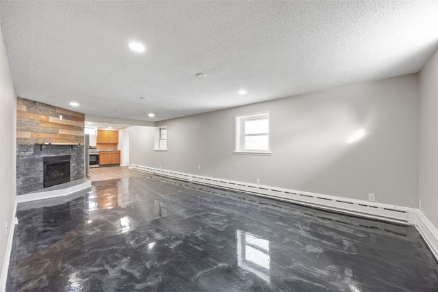 1320 B Ave, Marion, IA 52302