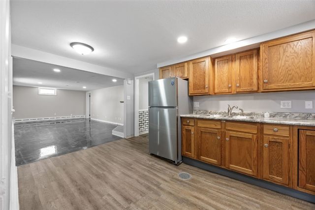 1320 B Ave, Marion, IA 52302