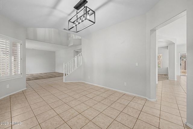 5267 W ANGELA Drive, Glendale, AZ 85308