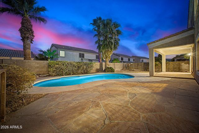 5267 W ANGELA Drive, Glendale, AZ 85308