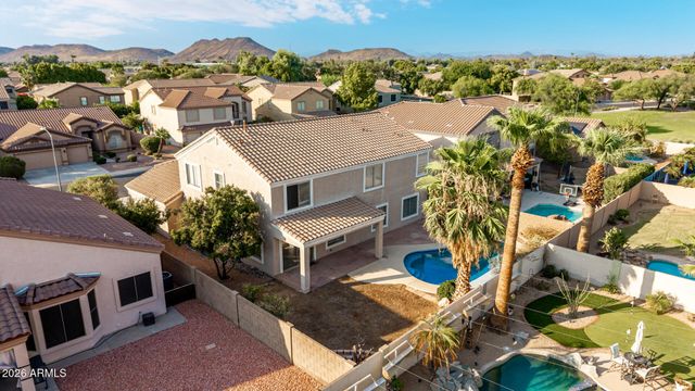 5267 W ANGELA Drive, Glendale, AZ 85308