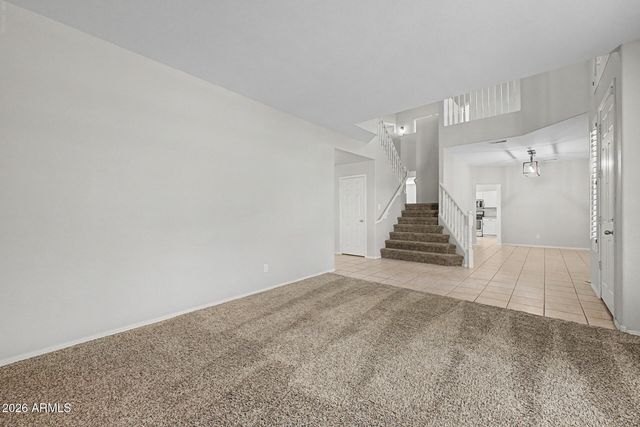 5267 W ANGELA Drive, Glendale, AZ 85308