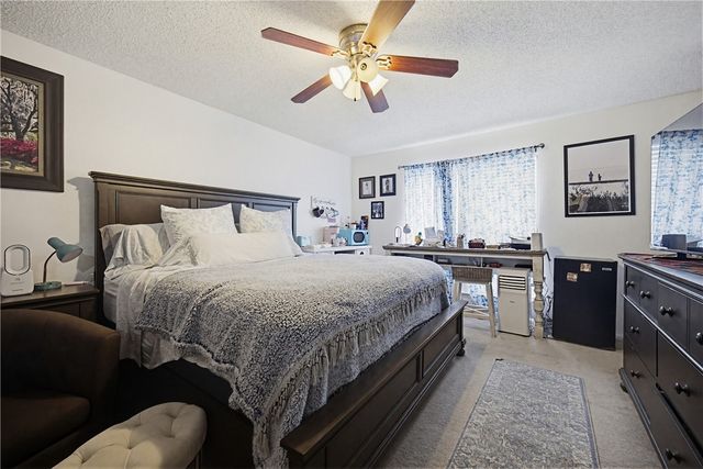 3105 Vicksburg St, Corpus Christi, TX 78410