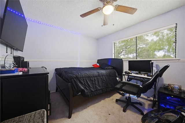 3105 Vicksburg St, Corpus Christi, TX 78410