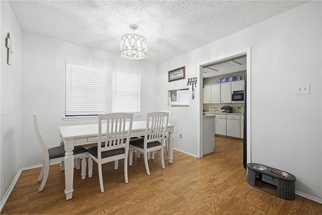 3105 Vicksburg St, Corpus Christi, TX 78410