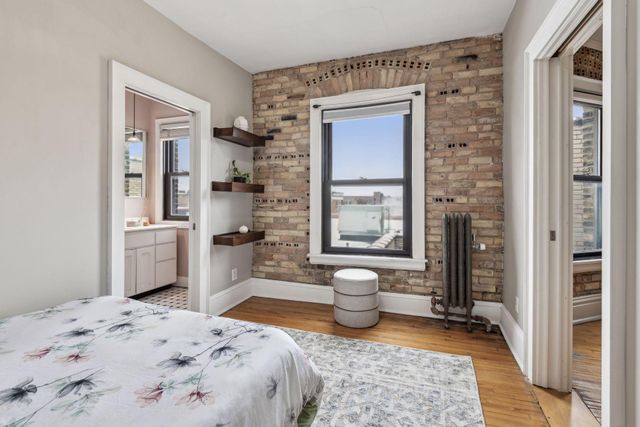 1204 Harmon Place 24, Minneapolis, MN 55403