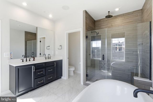 22160 PENELOPE HEIGHTS TER, Ashburn, VA 20148