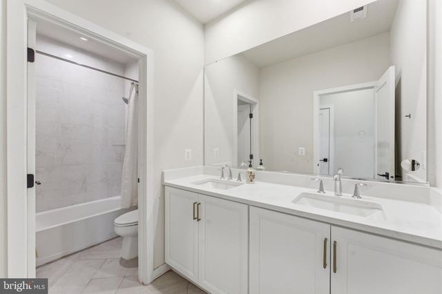 22160 PENELOPE HEIGHTS TER, Ashburn, VA 20148