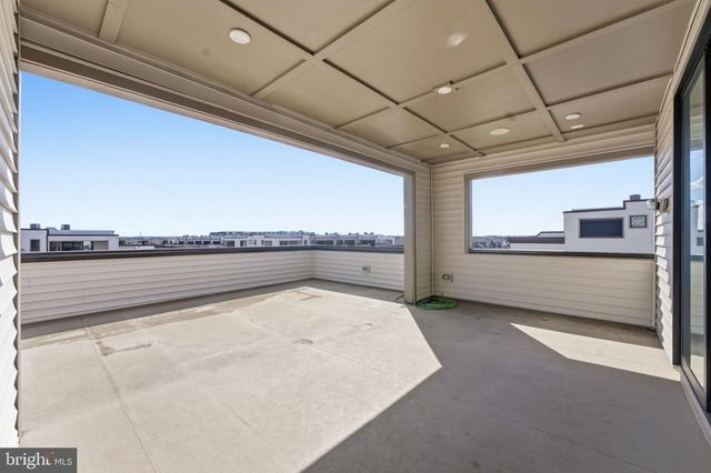 22160 PENELOPE HEIGHTS TER, Ashburn, VA 20148