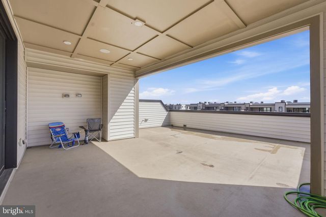 22160 PENELOPE HEIGHTS TER, Ashburn, VA 20148