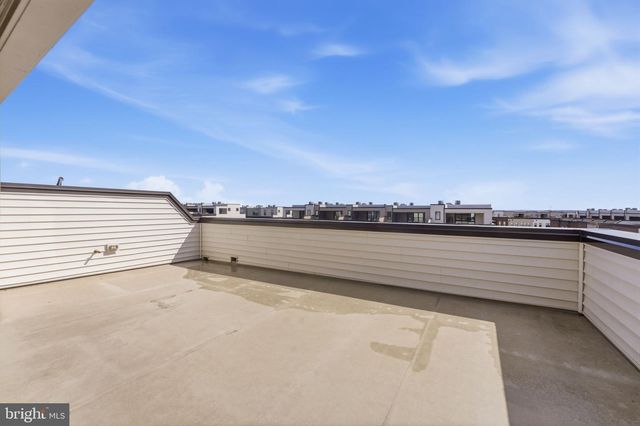 22160 PENELOPE HEIGHTS TER, Ashburn, VA 20148