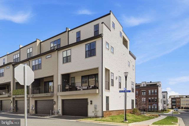 22160 PENELOPE HEIGHTS TER, Ashburn, VA 20148