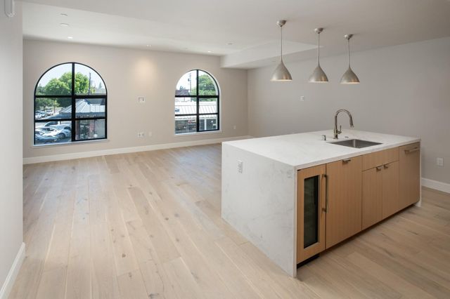 450 FIRST Street 202, Los Altos, CA 94022