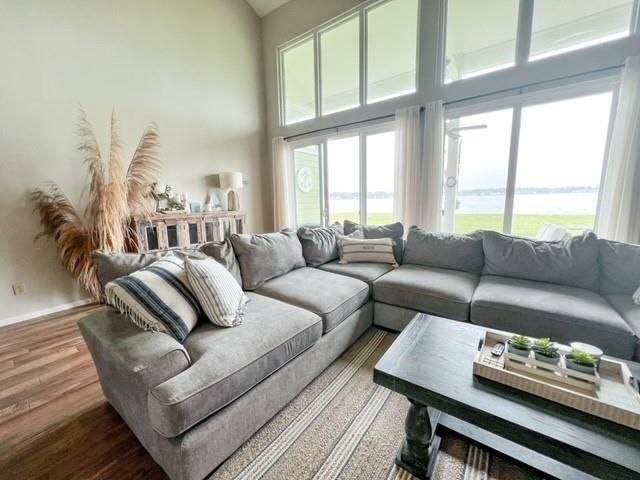 146 April Point Drive S, Montgomery, TX 77356