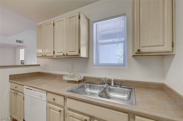 555 East Silverado Ranch Boulevard 2124, Las Vegas, NV 89183