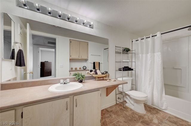 555 East Silverado Ranch Boulevard 2124, Las Vegas, NV 89183