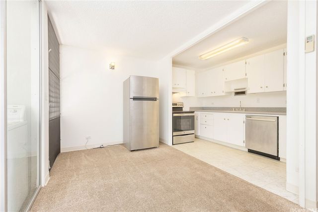 1400 Pensacola Street 405, Honolulu, HI 96822