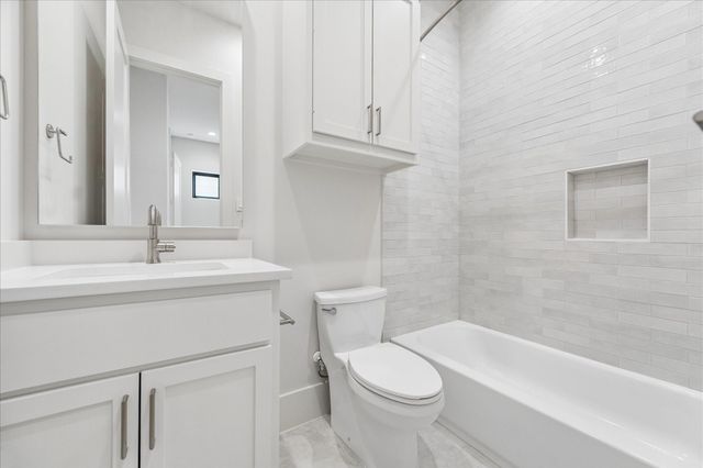 236 Birdsall Street, Houston, TX 77007