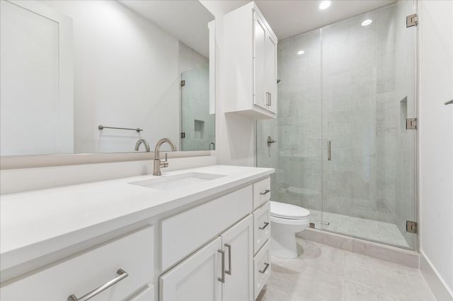 236 Birdsall Street, Houston, TX 77007