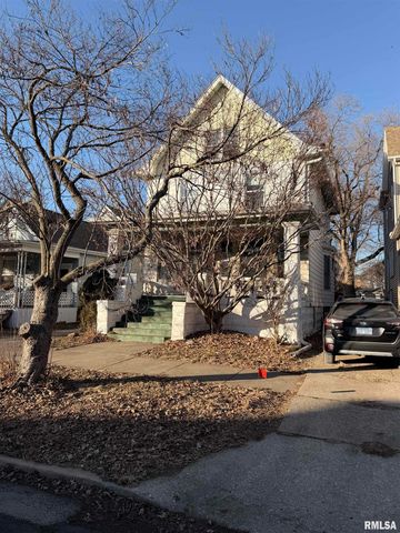 1803 W BARKER Avenue, Peoria, IL 61606