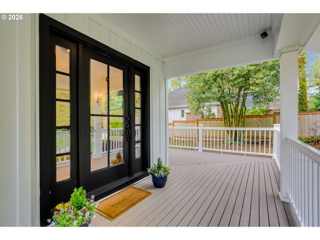 5805 Sw TAYLOR St, Portland, OR 97221