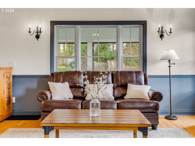 5805 Sw TAYLOR St, Portland, OR 97221