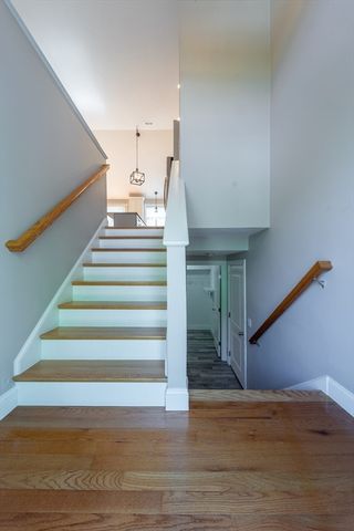 31 Scenic Dr, Worcester, MA 01602
