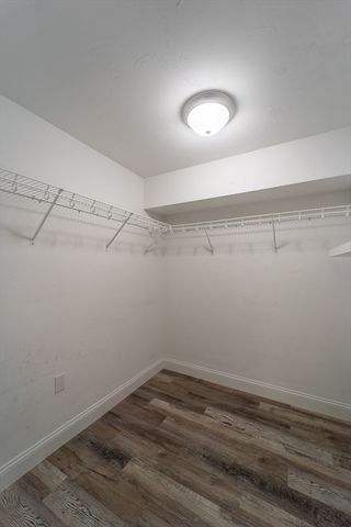 31 Scenic Dr, Worcester, MA 01602