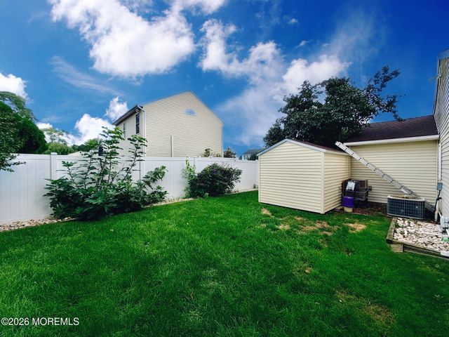 72 Bernard Drive, Howell, NJ 07731