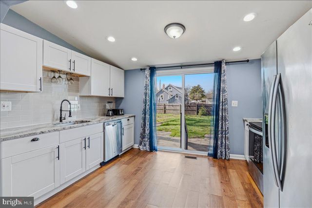 4704 CHARLESTON, Baltimore, MD 21225