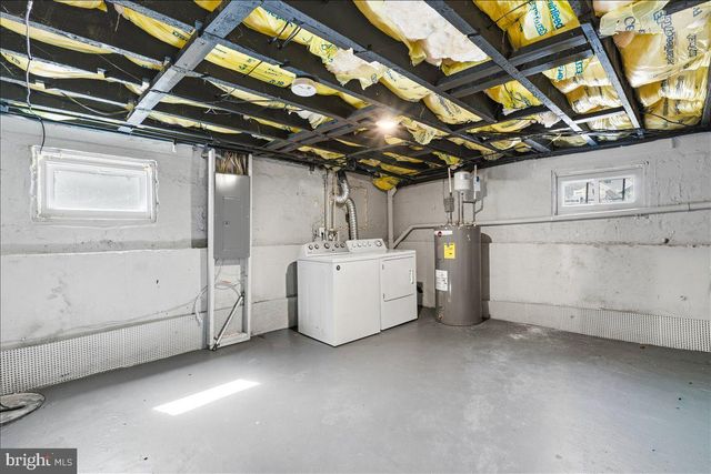4704 CHARLESTON, Baltimore, MD 21225