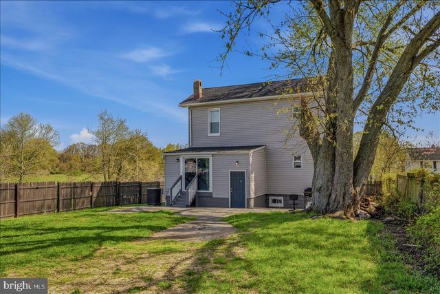 4704 CHARLESTON, Baltimore, MD 21225