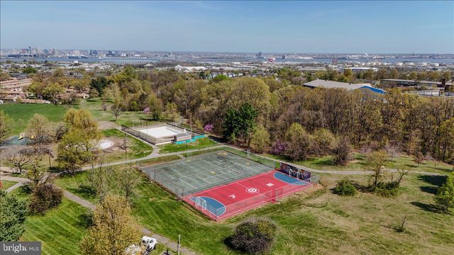 4704 CHARLESTON, Baltimore, MD 21225