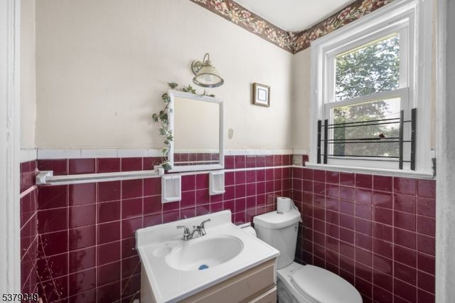 160 Goldsmith Ave, Newark City, NJ 07112