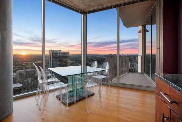 360 Nueces ST 3910, Austin, TX 78701