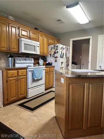 6304 Parkfront Drive, Fort Smith, AR 72916