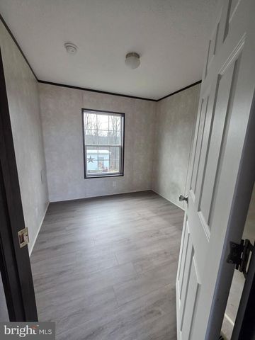 20 SOUTH KENNY DRIVE, Ridgeley, WV 26753