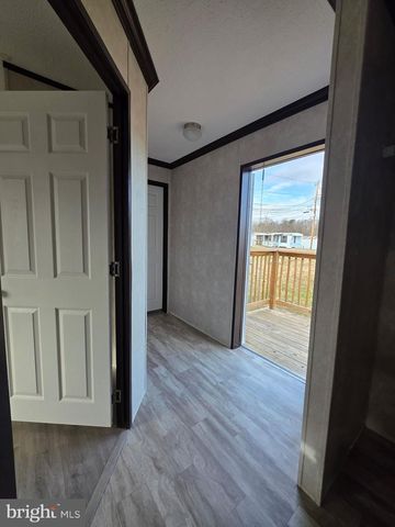 20 SOUTH KENNY DRIVE, Ridgeley, WV 26753