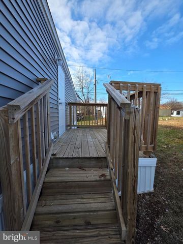 20 SOUTH KENNY DRIVE, Ridgeley, WV 26753