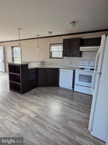 20 SOUTH KENNY DRIVE, Ridgeley, WV 26753